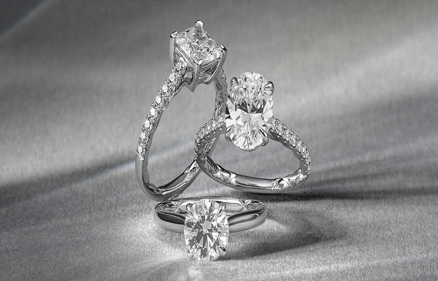 How to choose an engagement ring?